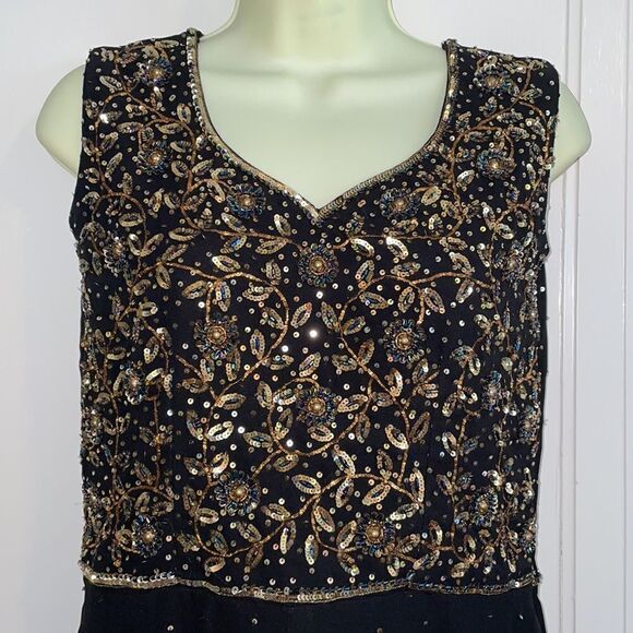 Vtg black & gold sequined, spangled & beaded dressy dress - Picture 2 of 11